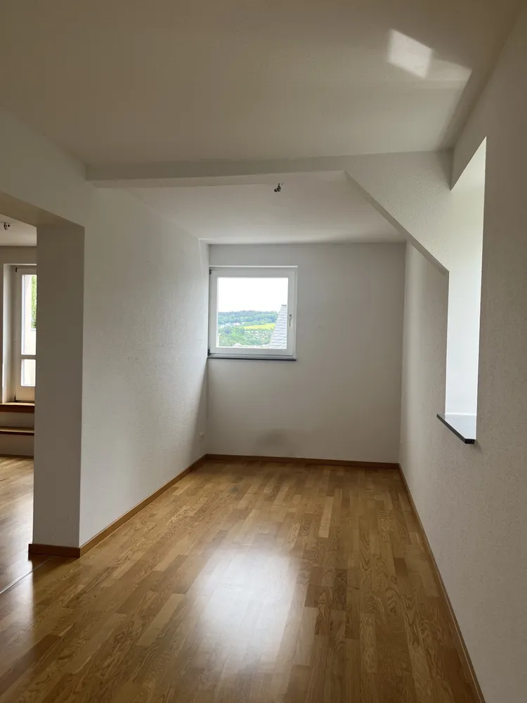 5 Zimmer Wohnung mit 153 m² in Plauen – Bild 12