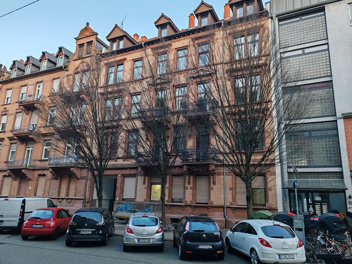 4 Zimmer Wohnung mit 107 m² in Karlsruhe – Bild 1