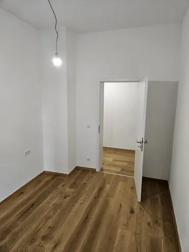 4 Zimmer Wohnung mit 107 m² in Karlsruhe – Bild 12
