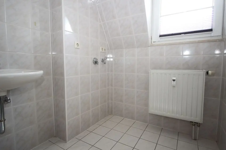 2 Zimmer Wohnung mit 59 m² in Plauen – Bild 7