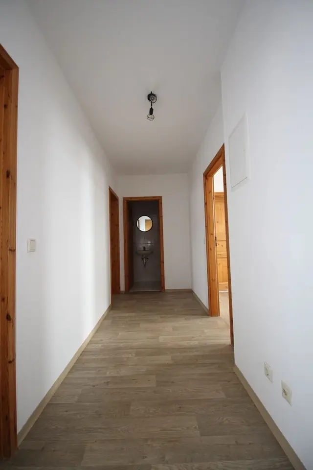 2 Zimmer Wohnung mit 59 m² in Plauen – Bild 10