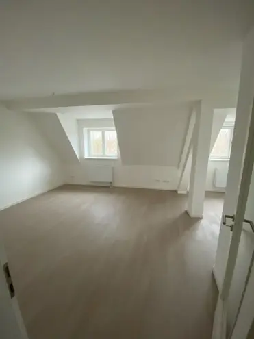 2 Zimmer Wohnung mit 48 m² in Erfurt – Bild 2