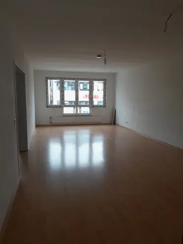2 Zimmer Wohnung mit 79 m² in Braunschweig – Bild 2