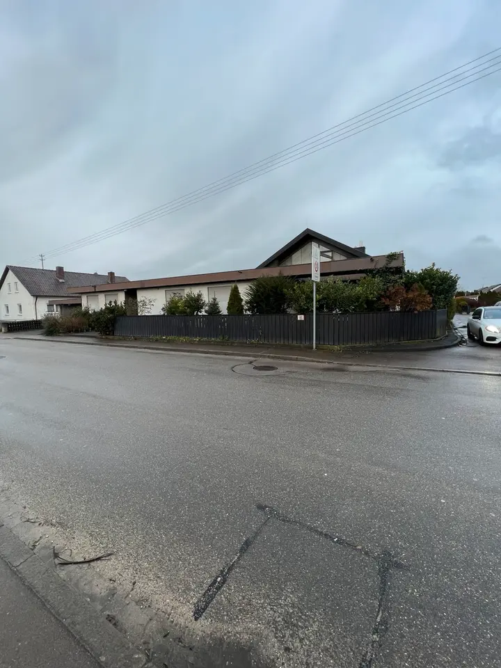 15 Zimmer Wohnung mit 250 m² in Ulm – Bild 3