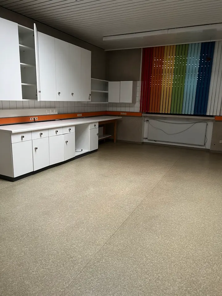 15 Zimmer Wohnung mit 250 m² in Ulm – Bild 10