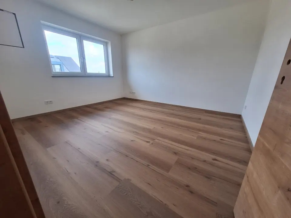 4 Zimmer Haus mit 131 m² in Landshut – Bild 9