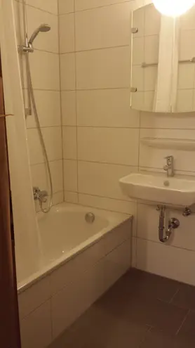 3 Zimmer Wohnung mit 74 m² in München – Bild 5