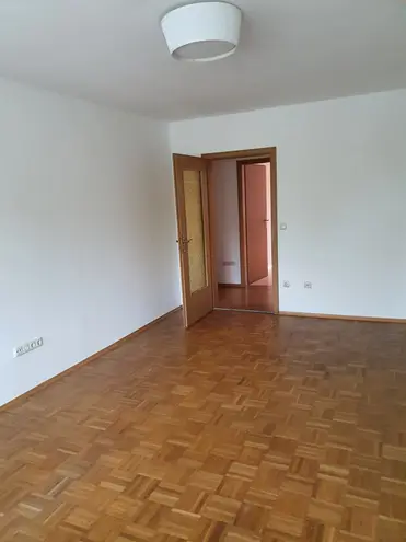 3 Zimmer Wohnung mit 74 m² in München – Bild 9
