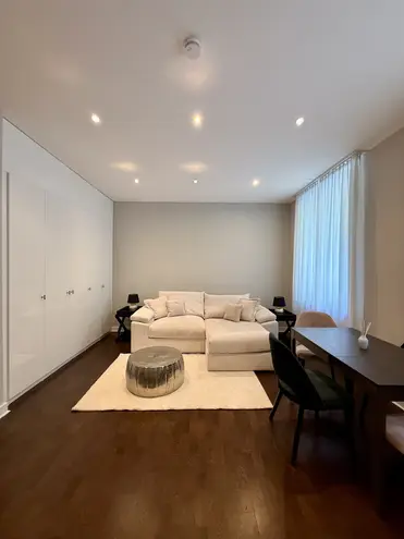 2 Zimmer Wohnung mit 65 m² in Frankfurt am Main – Bild 2