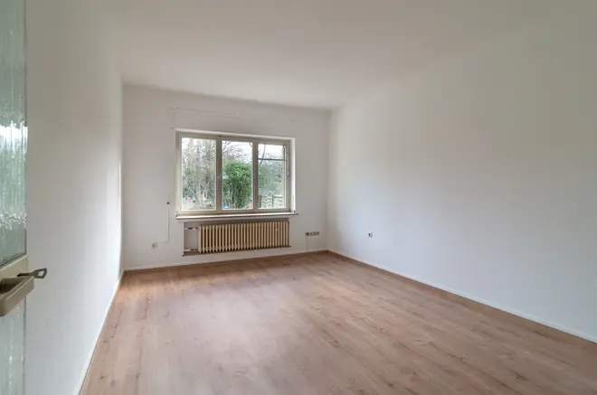 8 Zimmer Haus mit 180 m² in Köln – Bild 2