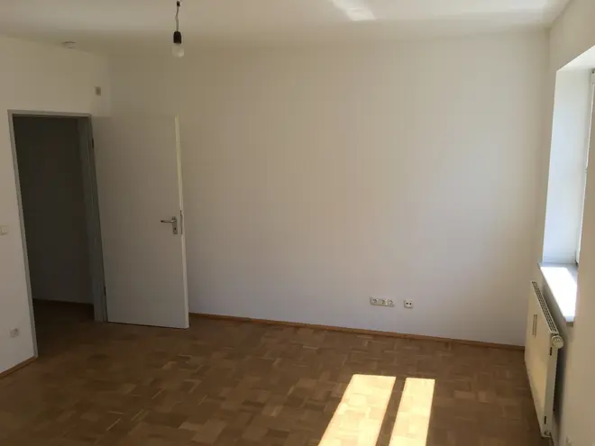 2 Zimmer Wohnung mit 66 m² in Regensburg – Bild 2