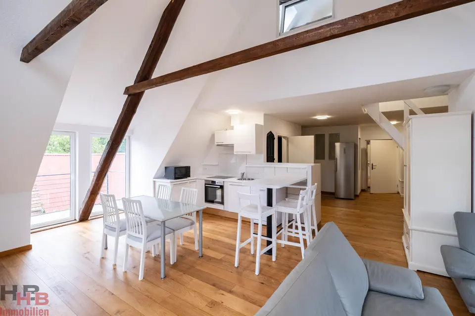 5 Zimmer Wohnung mit 140 m² in Bremen – Bild 1