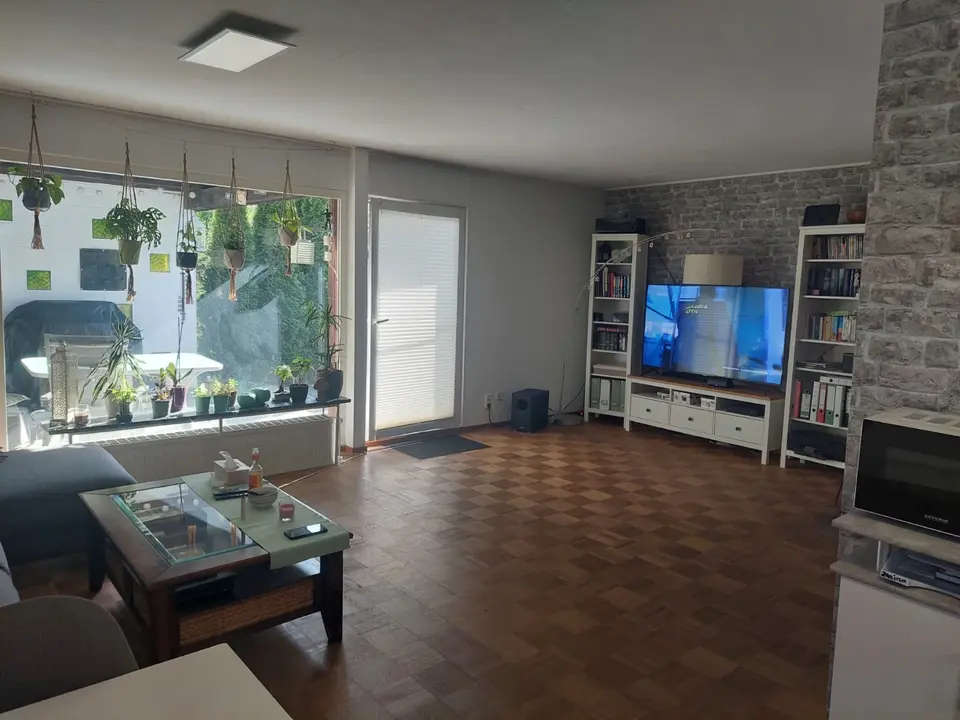 4 Zimmer Haus mit 120 m² in Uelzen – Bild 1