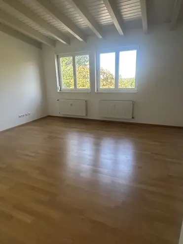 4 Zimmer Wohnung mit 115 m² in Karlsruhe – Bild 3