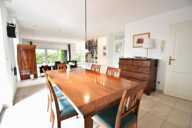 9 Zimmer Haus mit 207 m² in Düsseldorf – Bild 6