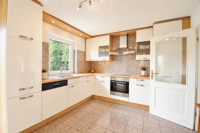9 Zimmer Haus mit 207 m² in Düsseldorf – Bild 7