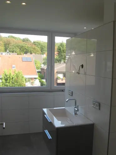 2 Zimmer Wohnung mit 67 m² in Bonn – Bild 7