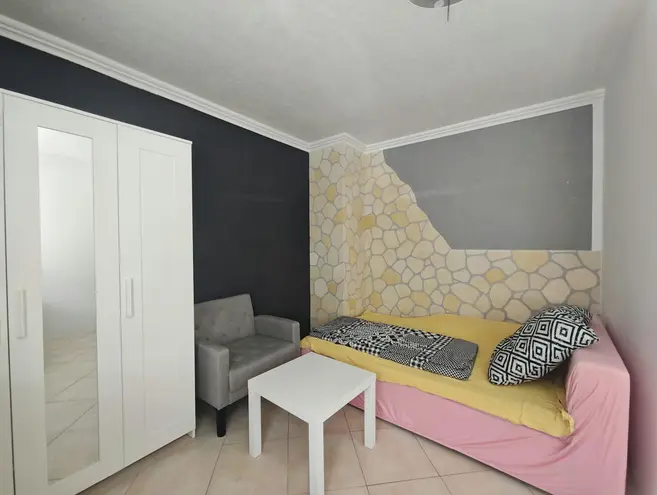 WG-Zimmer mit 12 m² in Köln – Bild 3