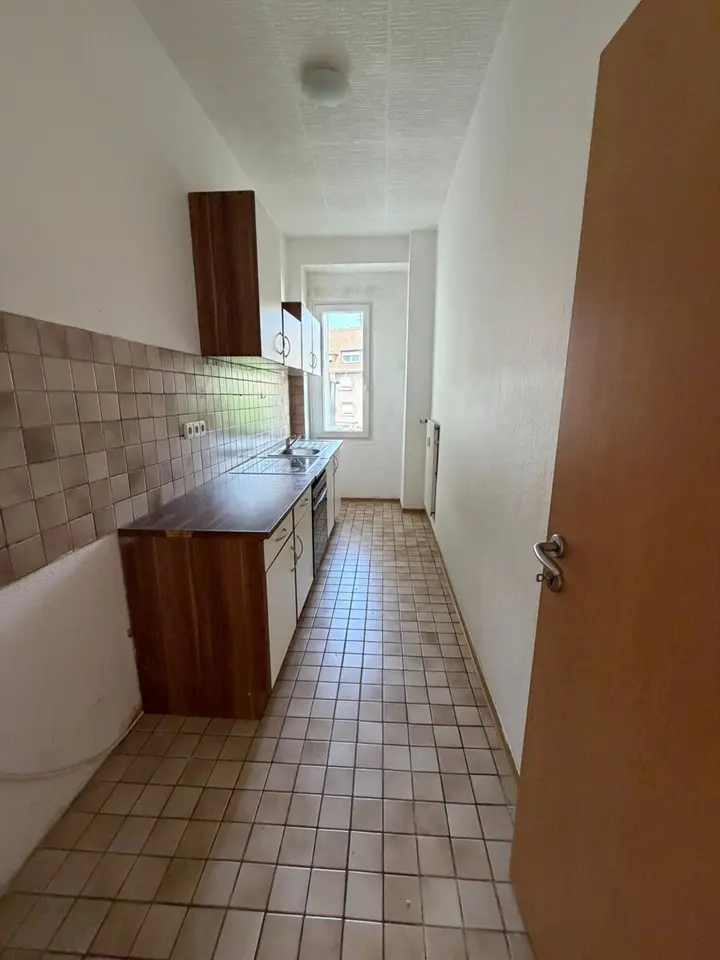 3 Zimmer Wohnung mit 60 m² in Saarbrücken – Bild 3