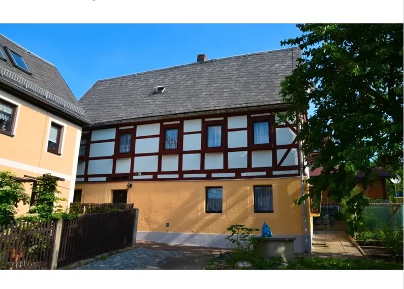 6 Zimmer Haus mit 120 m² in Dresden – Bild 1