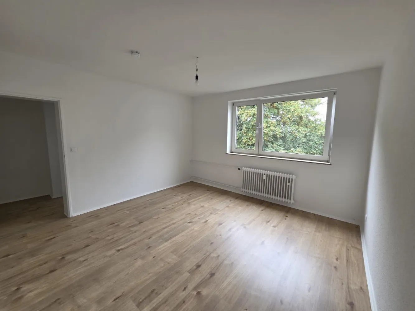 3 Zimmer Wohnung mit 73 m² in Solingen – Bild 2