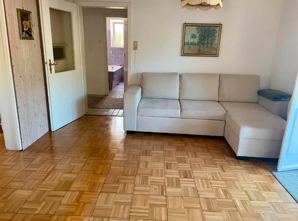 WG-Zimmer mit 95 m² in Fellbach – Bild 1