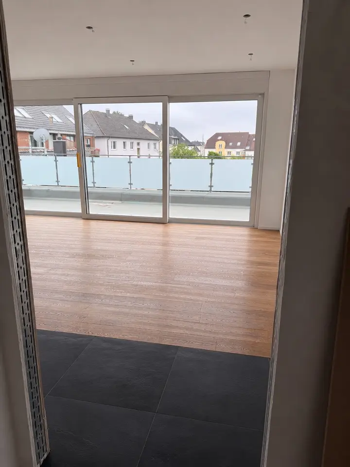 2 Zimmer Wohnung mit 77 m² in Solingen – Bild 4