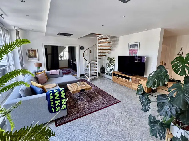 5 Zimmer Wohnung mit 170 m² in Wiesbaden – Bild 3