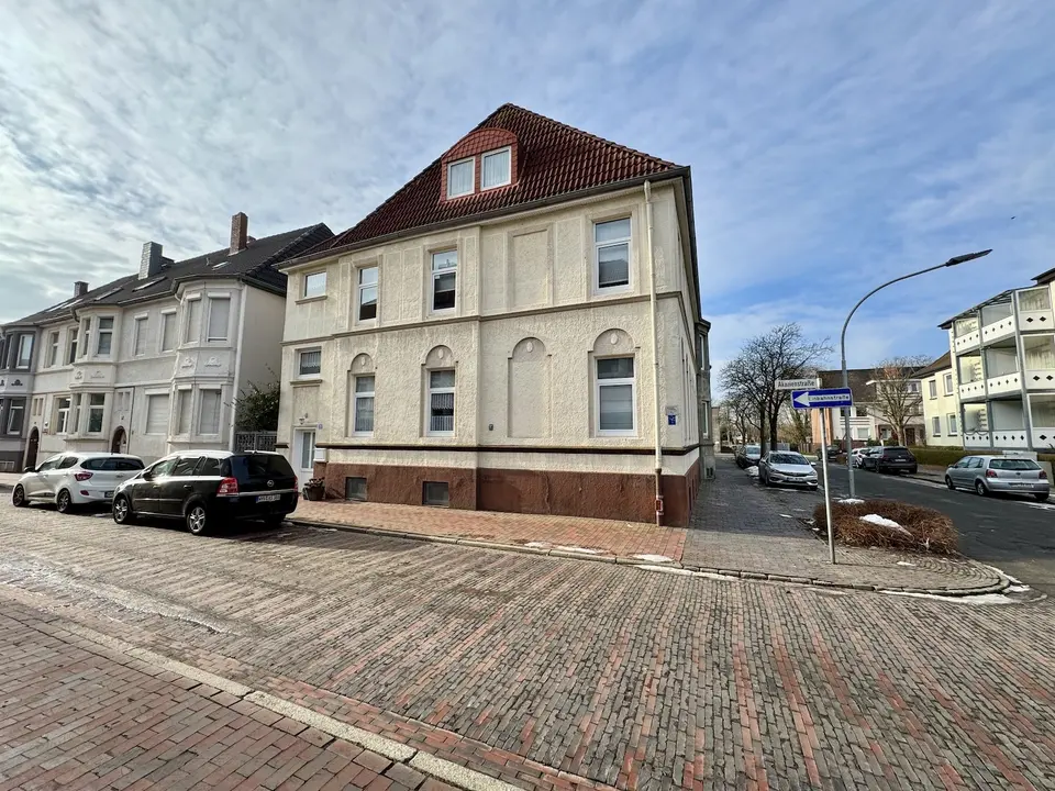 4 Zimmer Wohnung mit 100 m² in Wilhelmshaven – Bild 1