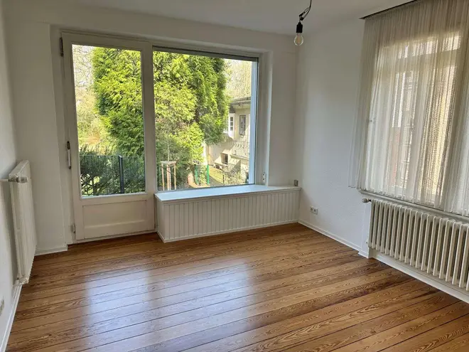 11 Zimmer Haus mit 272 m² in Köln – Bild 9