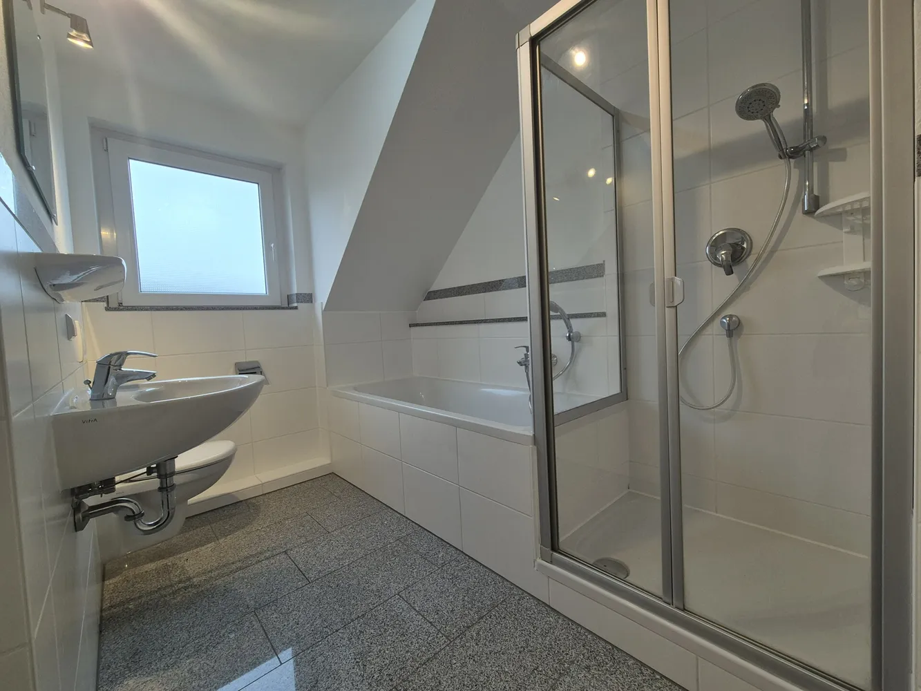 4 Zimmer Wohnung mit 107 m² in Böblingen – Bild 11