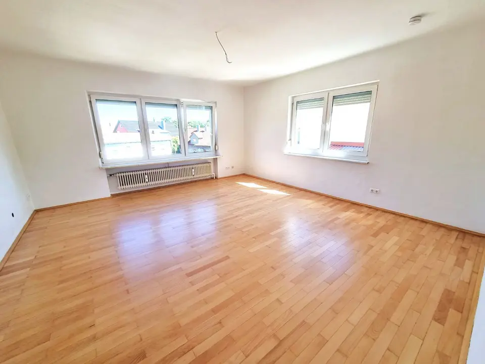 4 Zimmer Wohnung mit 94 m² in Amberg – Bild 1