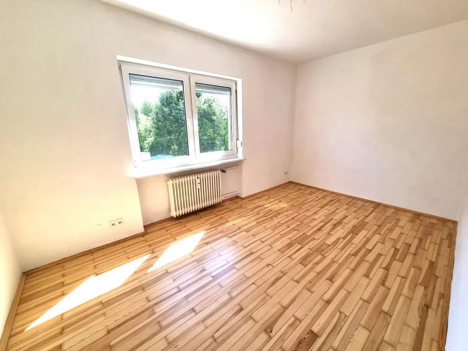 4 Zimmer Wohnung mit 94 m² in Amberg – Bild 3