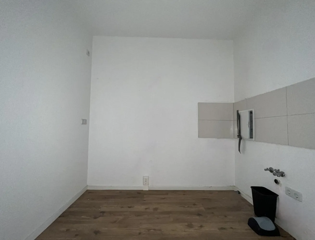 4 Zimmer Wohnung mit 65 m² in Nordhausen – Bild 2