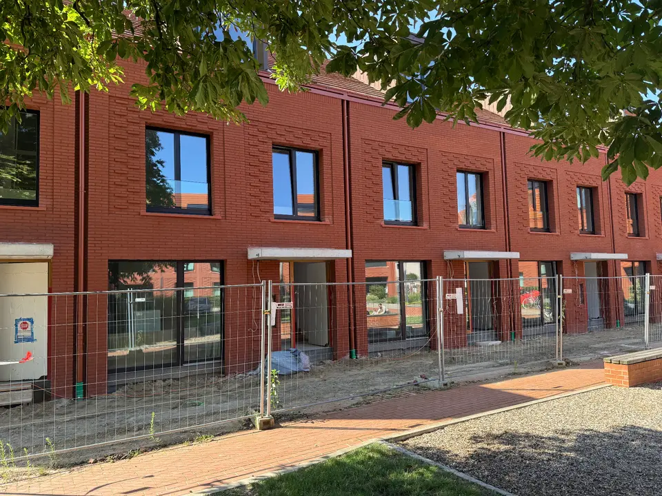 4 Zimmer Haus mit 170 m² in Hannover – Bild 1