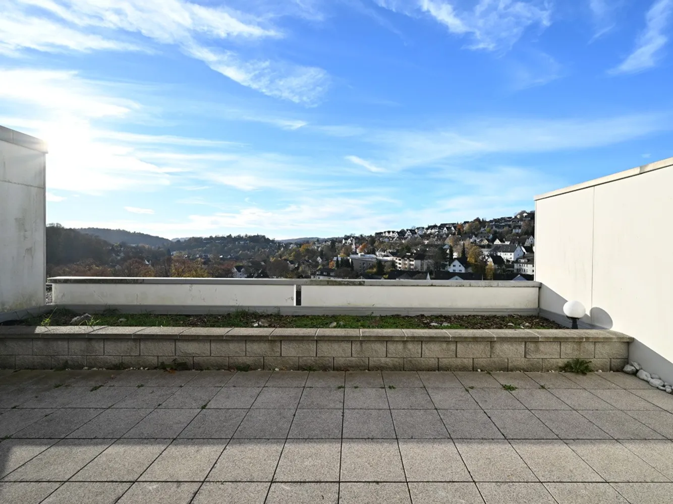 4 Zimmer Wohnung mit 140 m² in Siegen – Bild 4