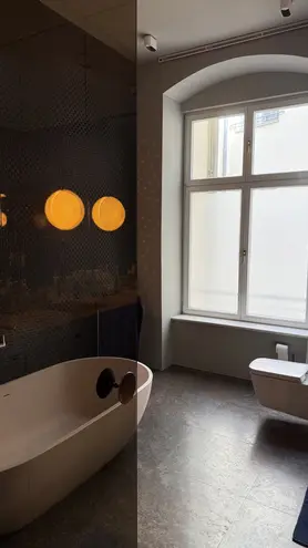 2 Zimmer Wohnung mit 83 m² in Berlin – Bild 9