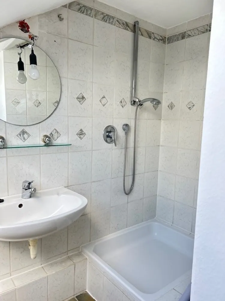 2 Zimmer Wohnung mit 42 m² in Tübingen – Bild 1