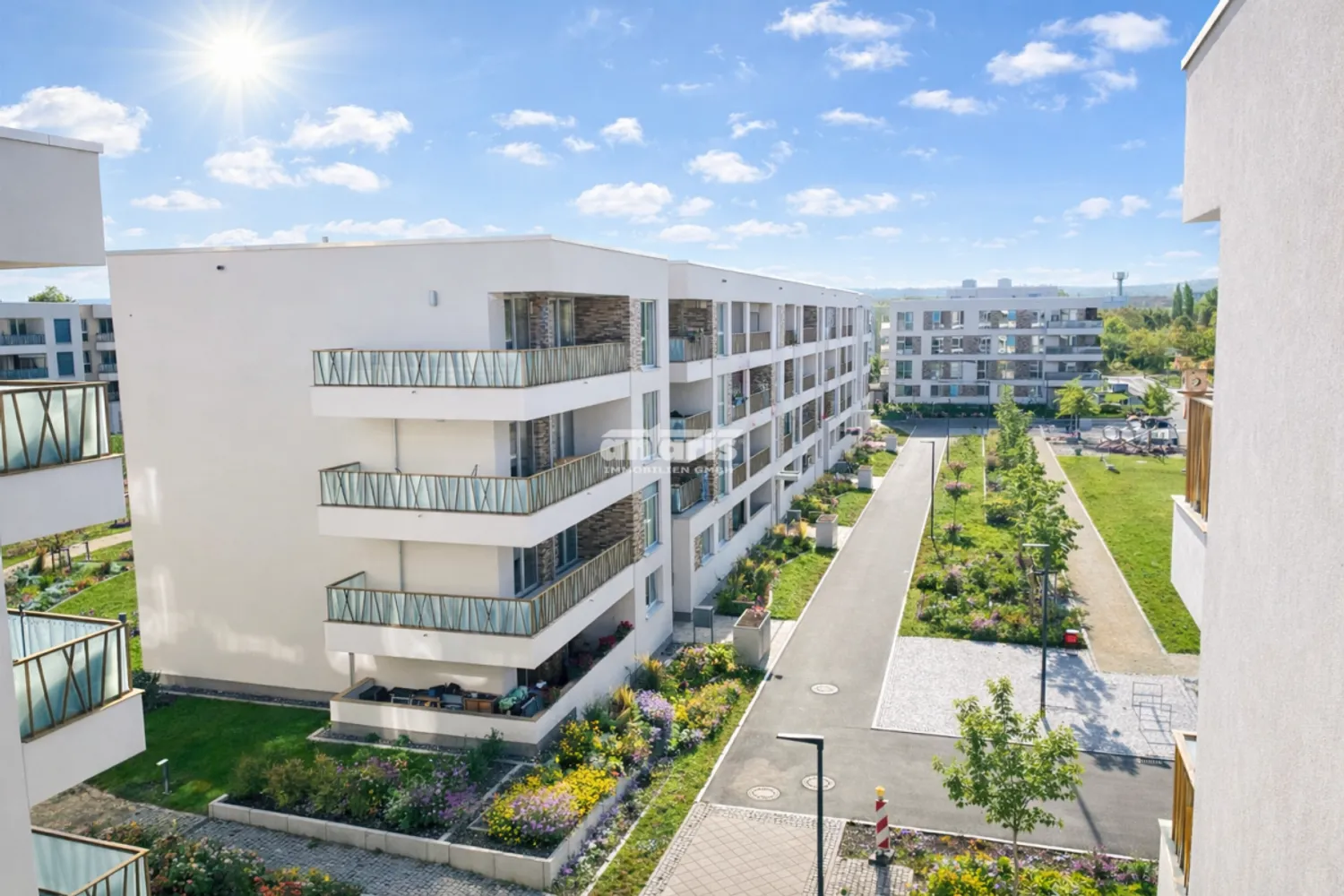 4 Zimmer Wohnung mit 109 m² in Erfurt – Bild 1