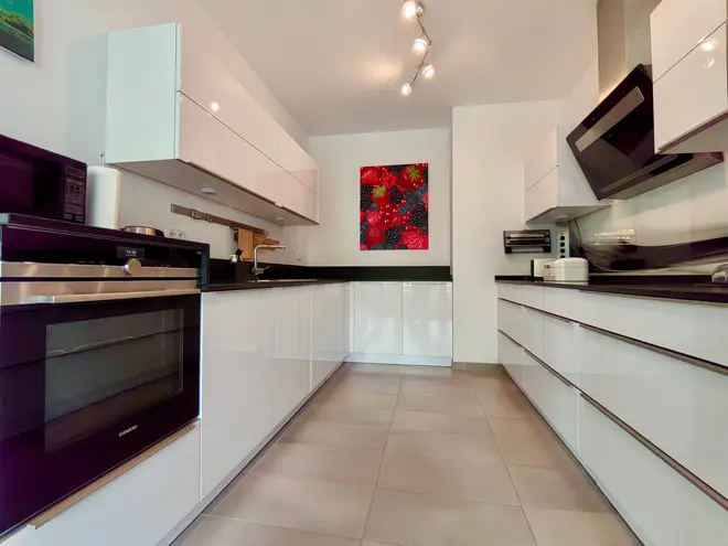 4 Zimmer Wohnung mit 120 m² in Köln – Bild 11
