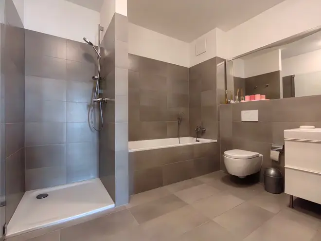 4 Zimmer Wohnung mit 120 m² in Köln – Bild 7