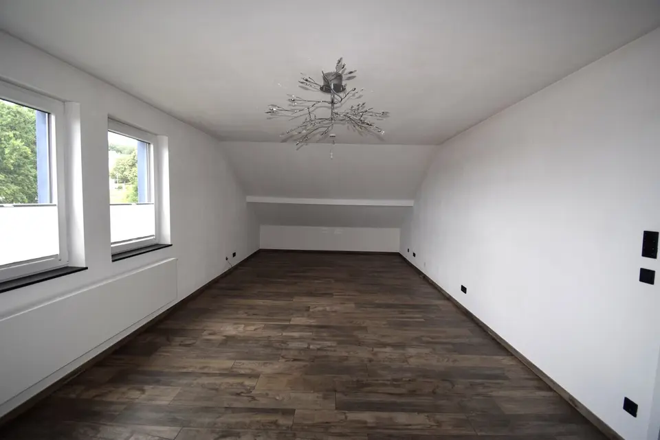 5 Zimmer Wohnung mit 124 m² in Ansbach – Bild 1