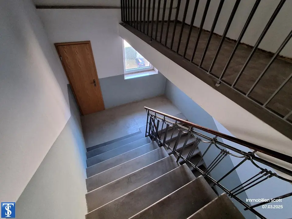 2 Zimmer Wohnung mit 74 m² in Plauen – Bild 3