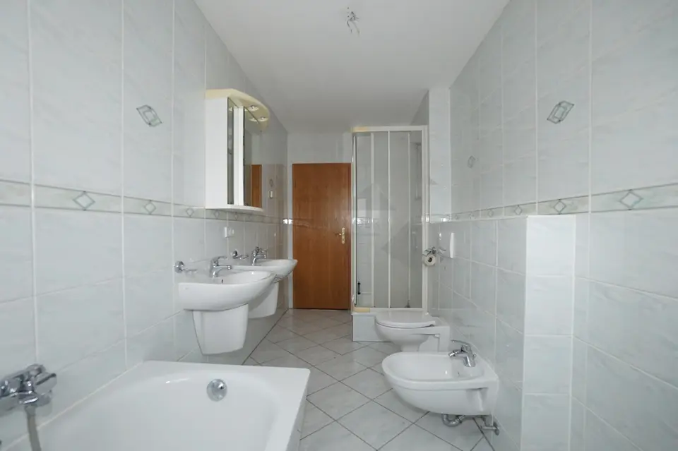 2 Zimmer Wohnung mit 62 m² in Zwickau – Bild 8