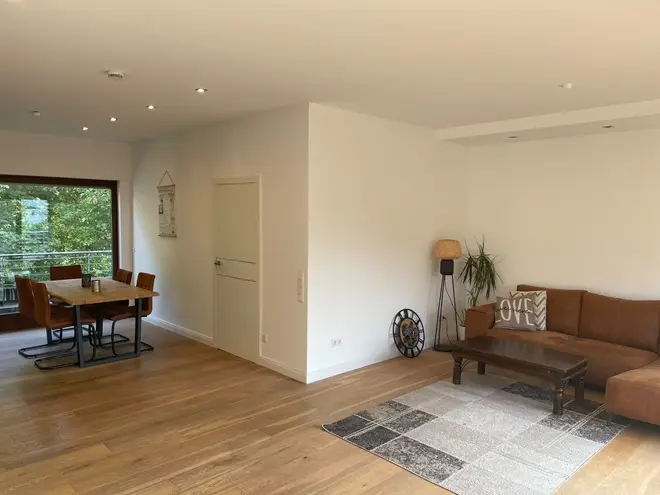 3 Zimmer Wohnung mit 140 m² in Wuppertal – Bild 1