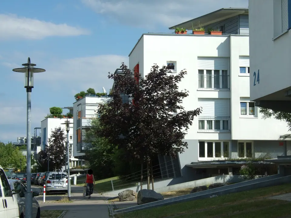 4 Zimmer Wohnung mit 92 m² in Esslingen am Neckar – Bild 2