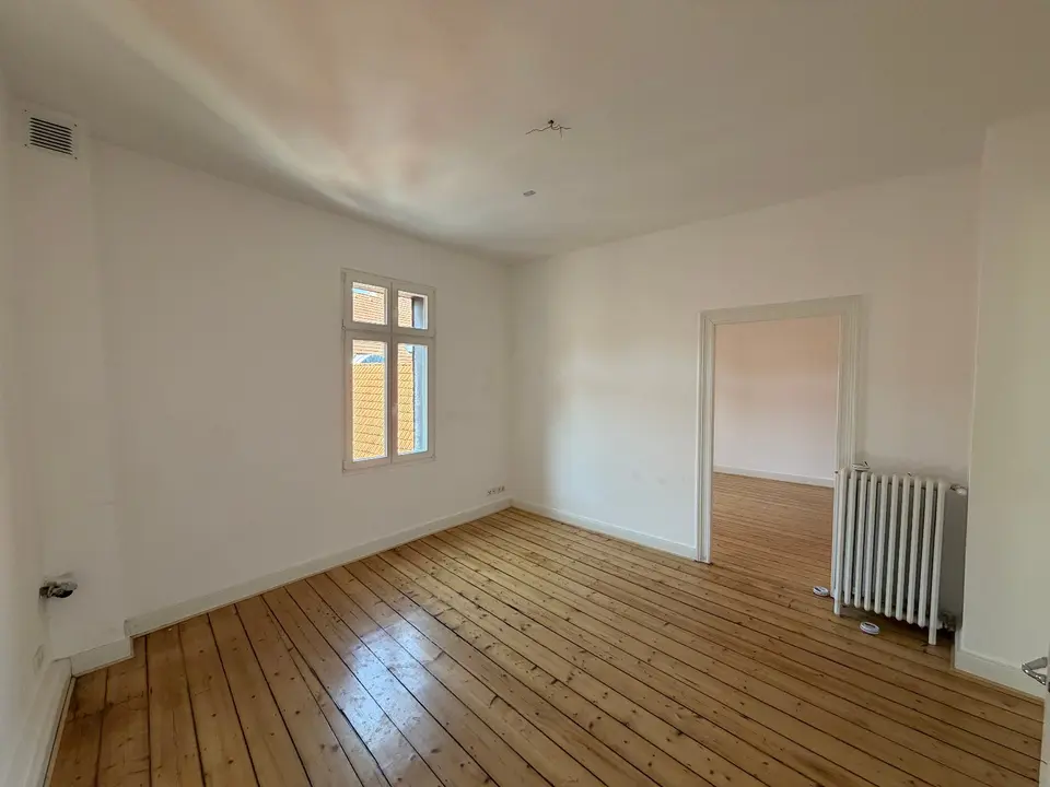 7 Zimmer Wohnung mit 220 m² in Gladbeck – Bild 2