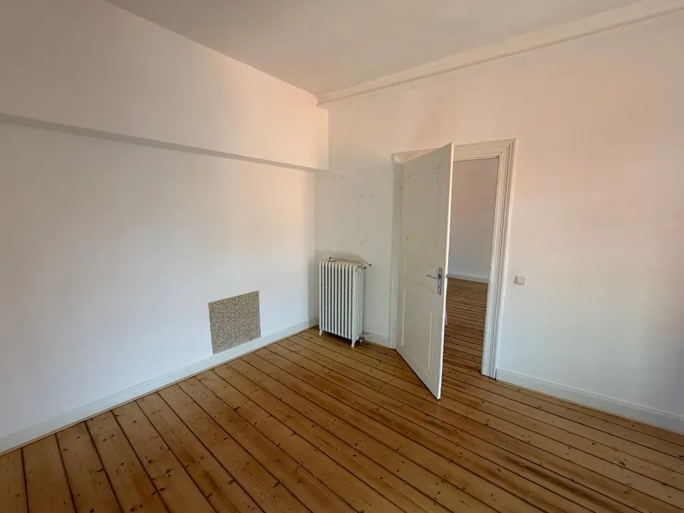 7 Zimmer Wohnung mit 220 m² in Gladbeck – Bild 3