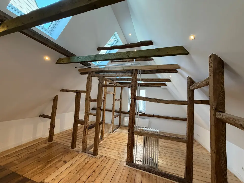 7 Zimmer Wohnung mit 220 m² in Gladbeck – Bild 8