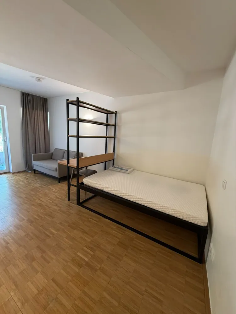 1 Zimmer Wohnung mit 25 m² in Erlangen – Bild 3